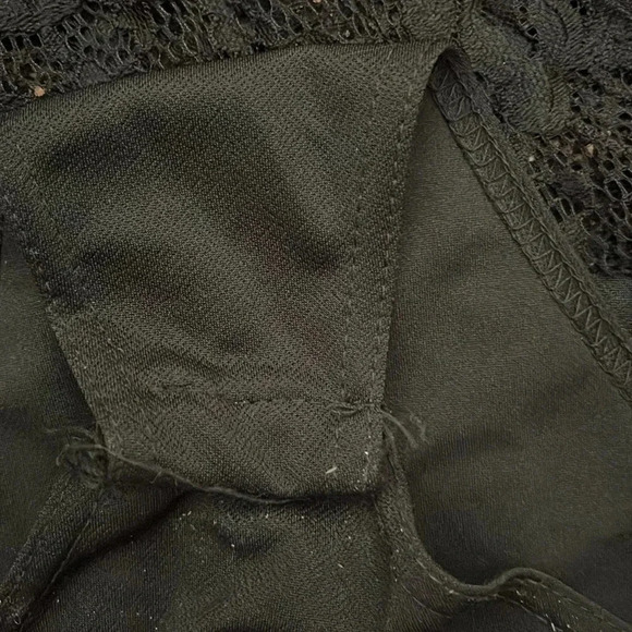 Boohoo Lace Short Sleeved Bodysuit Size 12 - Picture 4 of 4